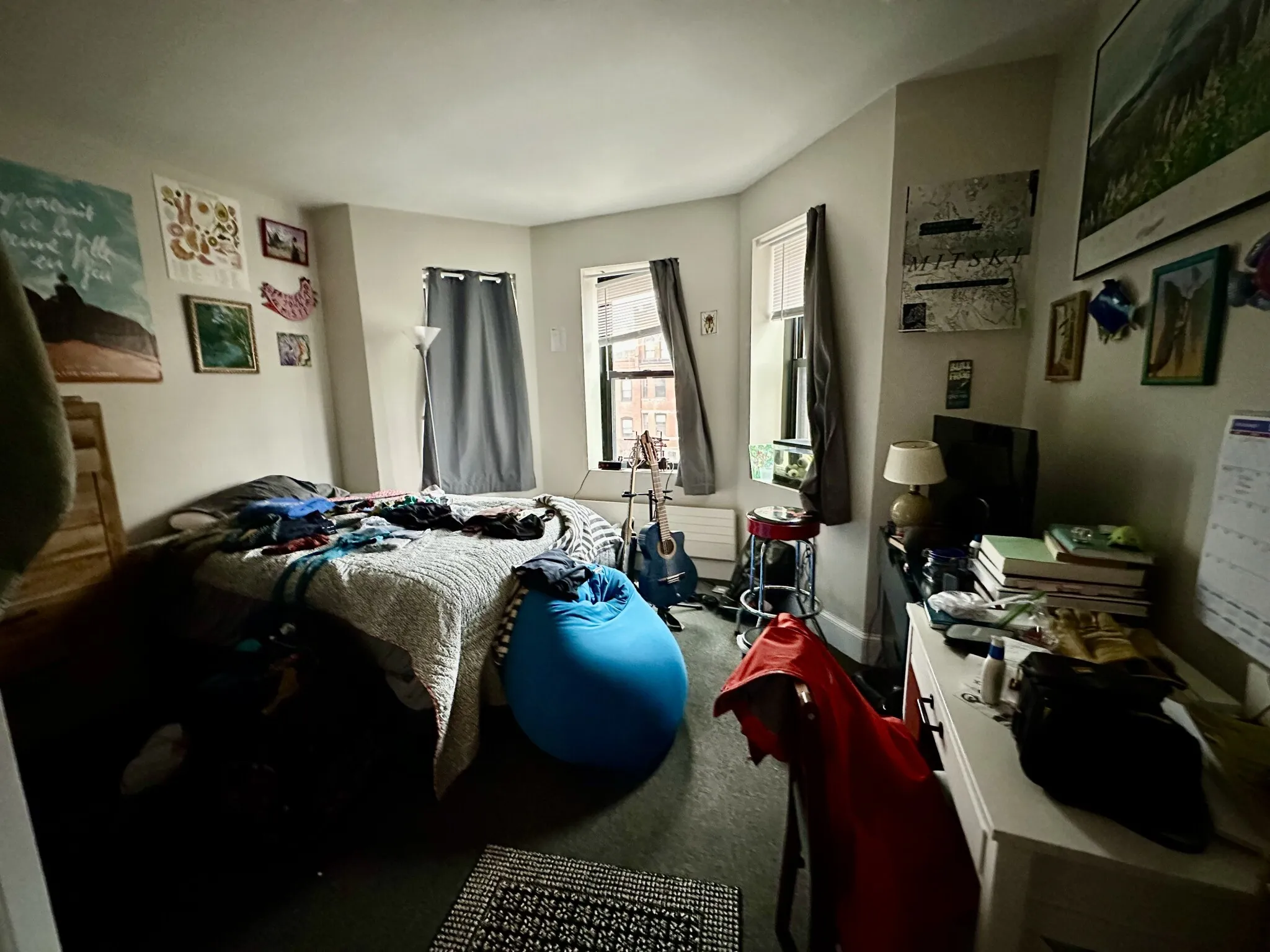 3 bed, 1 bath apartment for rent at 829 Beacon St Unit 3A, Fenway — photo 6 of 16