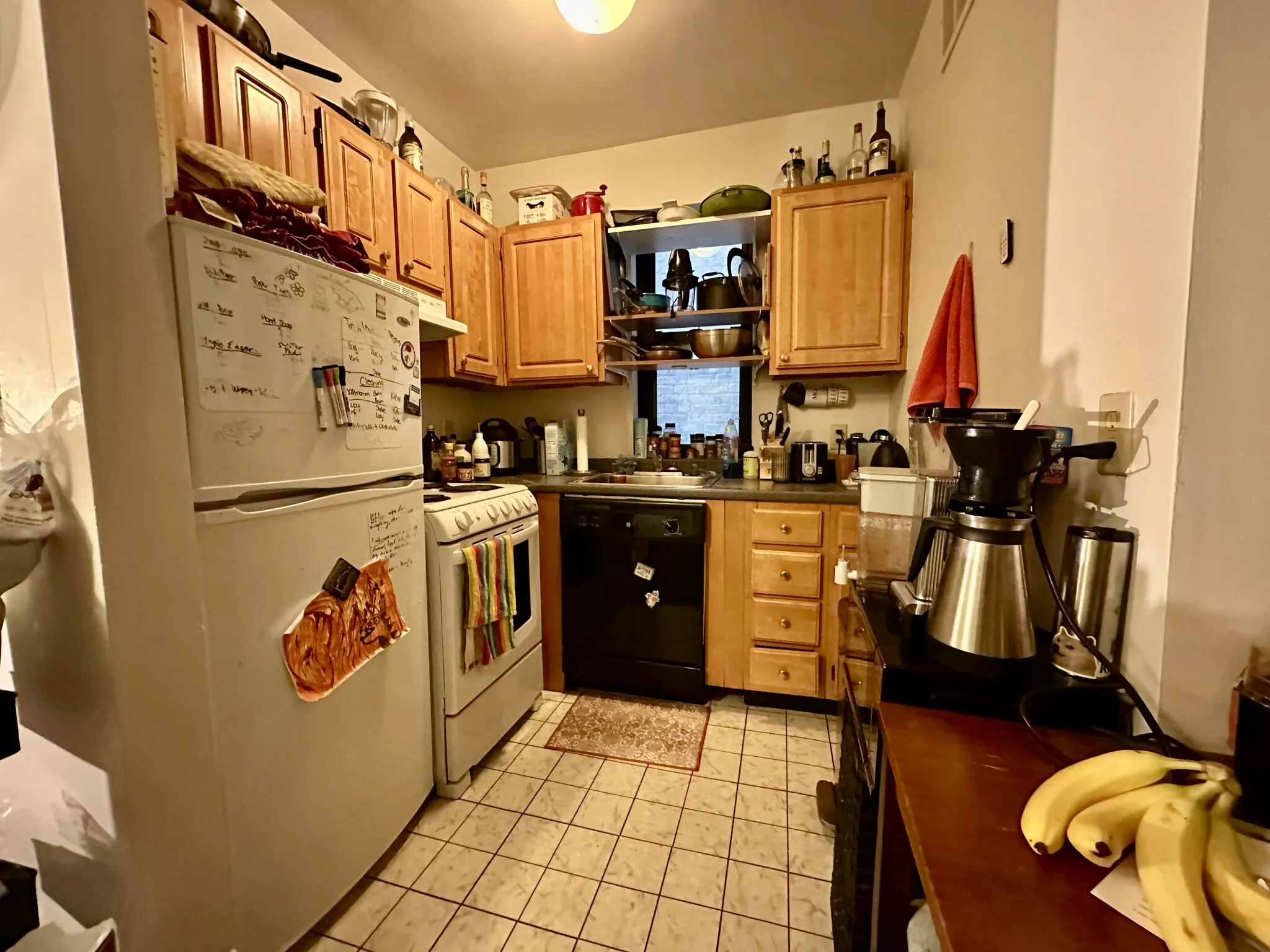 3 bed, 1 bath apartment for rent at 829 Beacon St Unit 3A, Fenway — photo 4 of 16