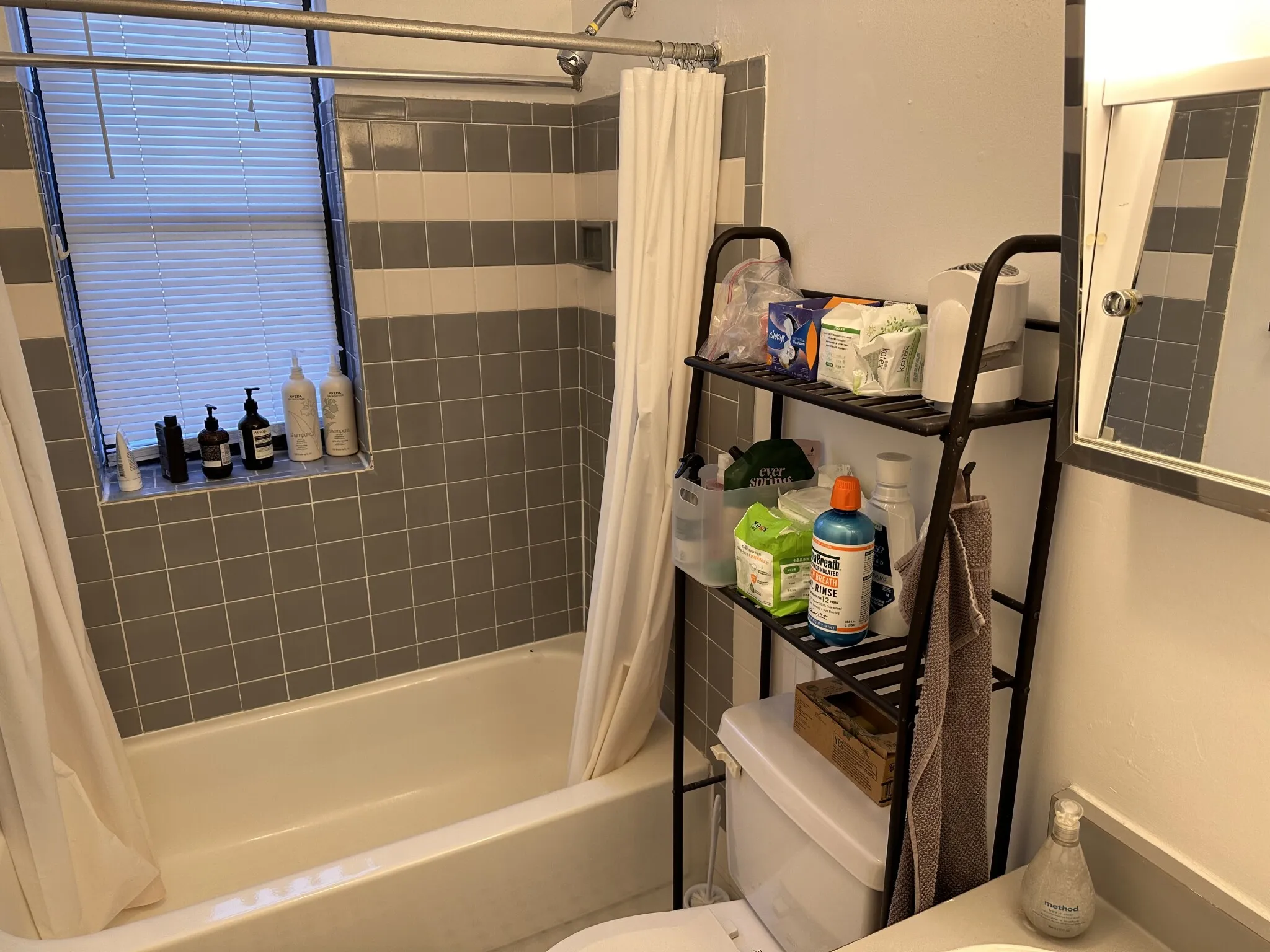 2 bed, 1 bath apartment for rent at 829 Beacon St Unit 3B, Fenway — photo 13 of 24