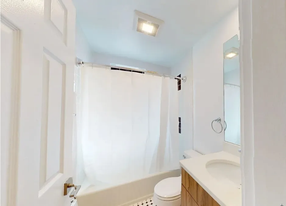 2 bed, 1 bath apartment for rent at 829 Beacon St Unit 5B, Fenway — photo 5 of 7
