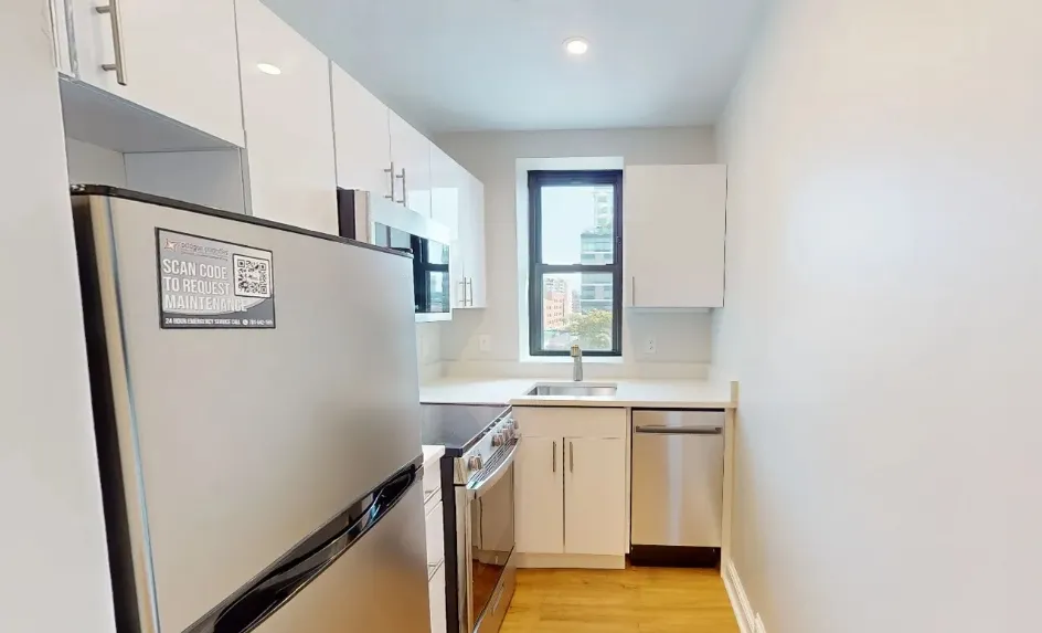 2 bed, 1 bath apartment for rent at 829 Beacon St Unit 5B, Fenway