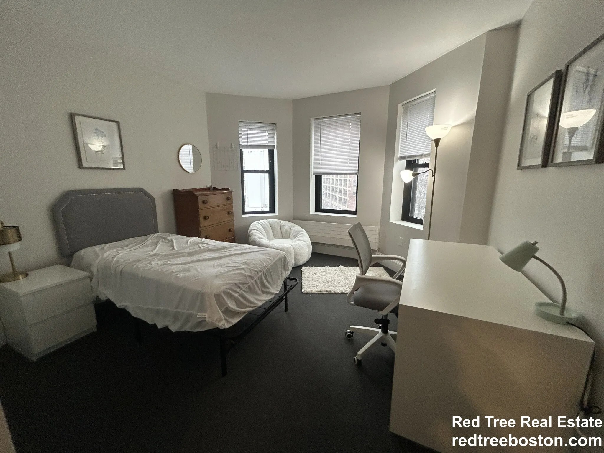 1 bed, 1 bath apartment for rent at 829 Beacon St Unit 5D, Fenway — photo 4 of 14