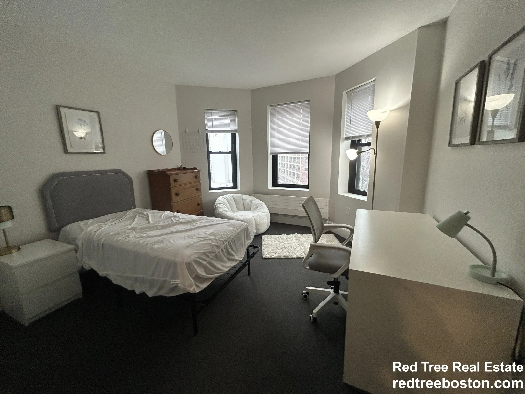 1 bed, 1 bath apartment for rent at 829 Beacon St Unit 5D, Fenway — photo 3 of 14