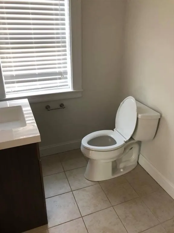 3 bed, 2 bath apartment for rent at 83.5 Market St Unit 83.5, Amesbury — photo 10 of 10