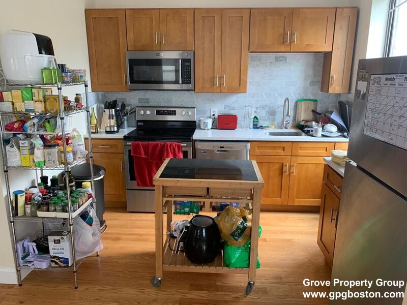 5 bed, 2 bath apartment for rent at 83-85 Highland St Unit 3, Roxbury