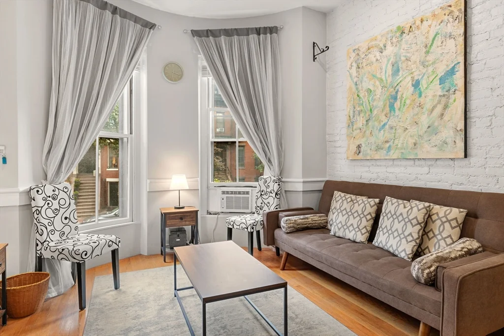 1 bed, 1 bath apartment for rent at 83 Appleton St Unit 2, Back Bay — photo 2 of 15
