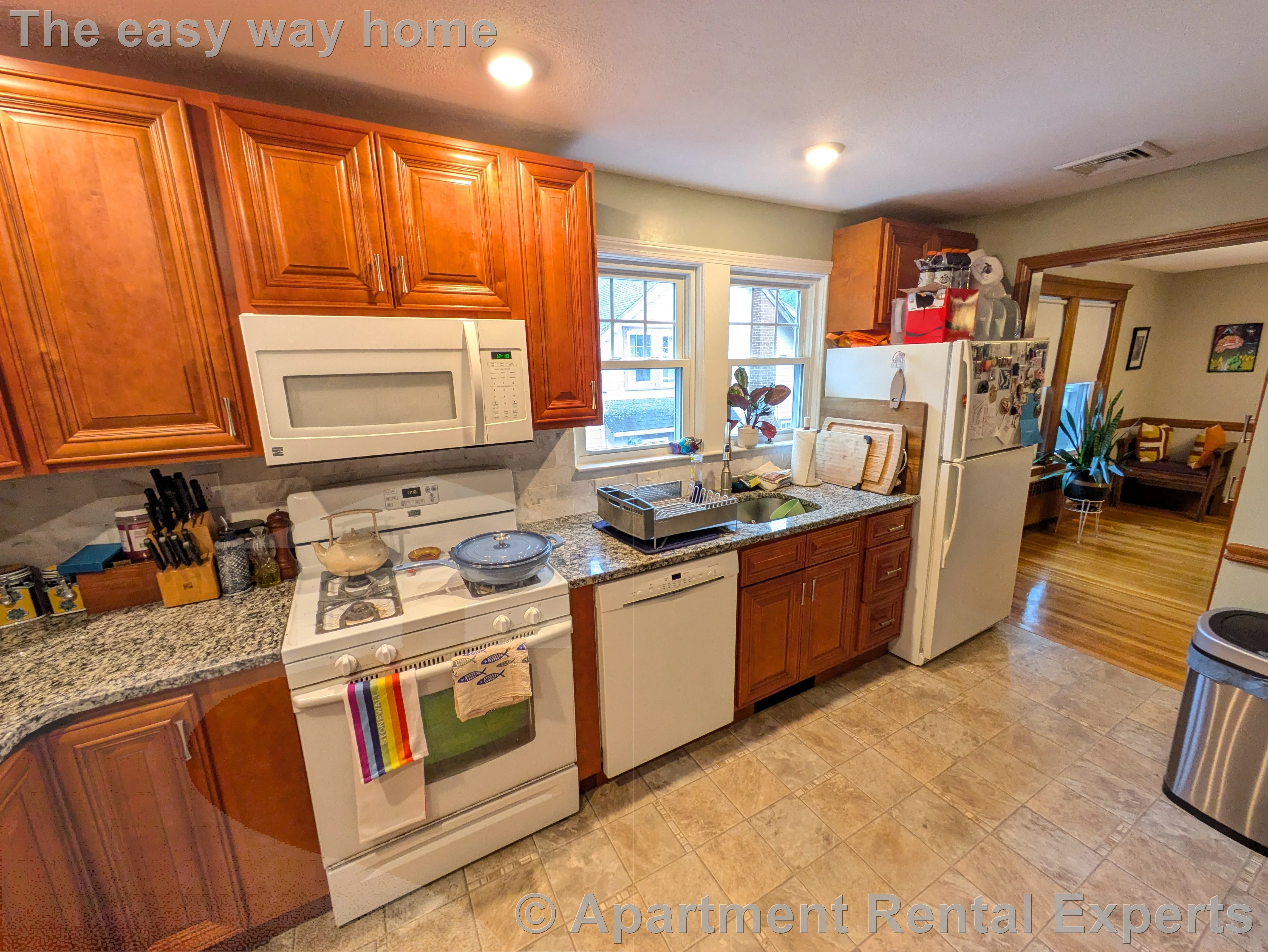 3 bed, 1 bath apartment for rent at 83 Autumn St Unit 2, Malden — photo 3 of 17