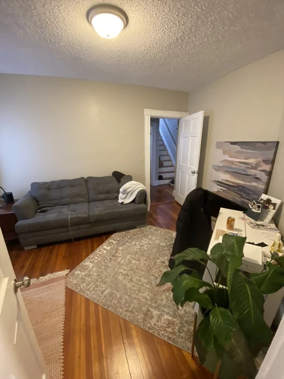4 bed, 2 bath apartment for rent at 83 Bigelow St Unit 1, Quincy — photo 16 of 18