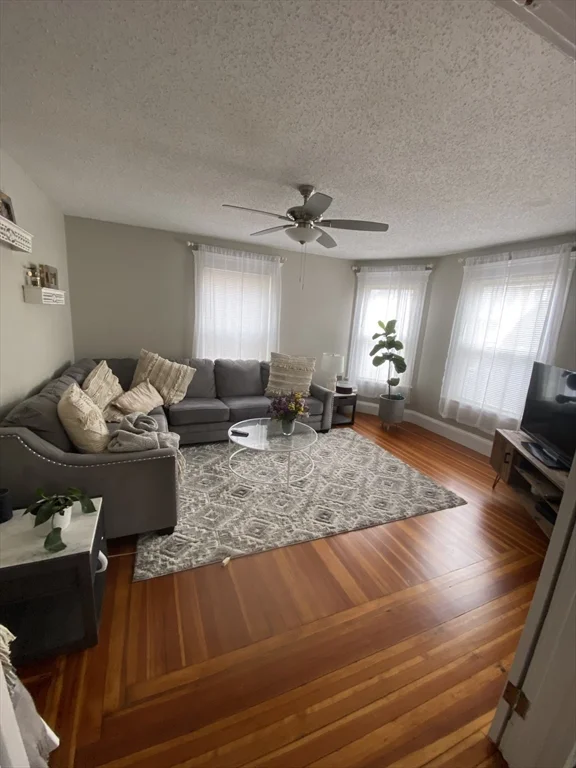 4 bed, 2 bath apartment for rent at 83 Bigelow St Unit 1, Quincy — photo 2 of 18