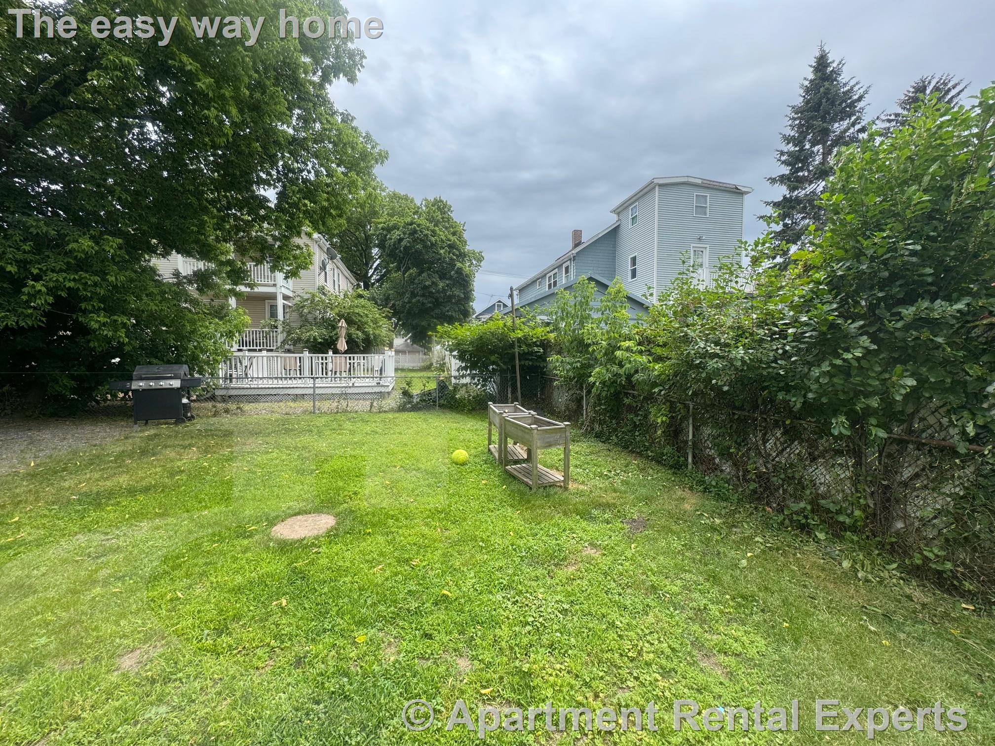 2 bed, 1 bath apartment for rent at 83 Billings Ave, Tufts — photo 2 of 20