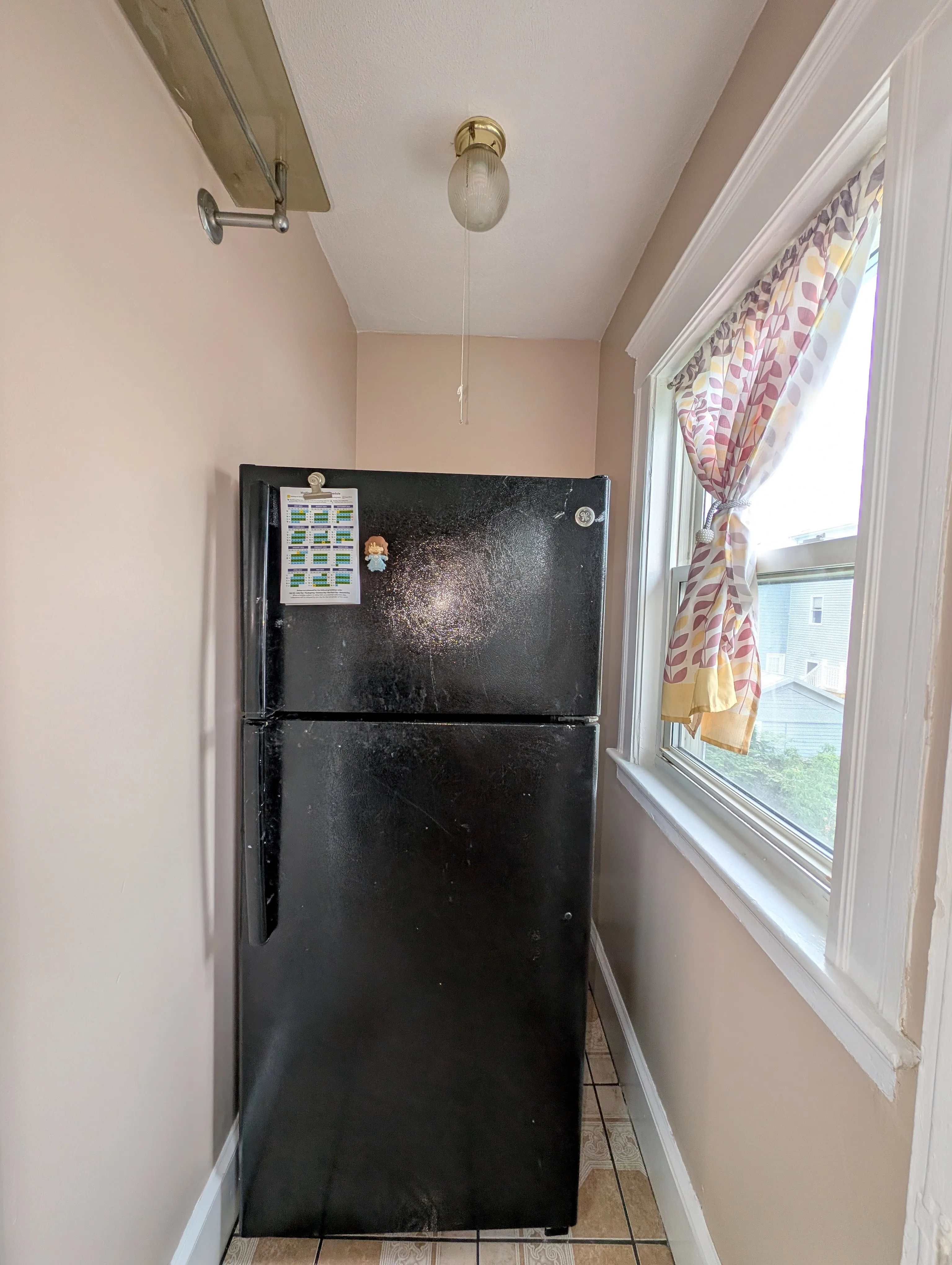 2 bed, 1 bath apartment for rent at 83 Billings Ave Unit 83, South Medford — photo 12 of 20