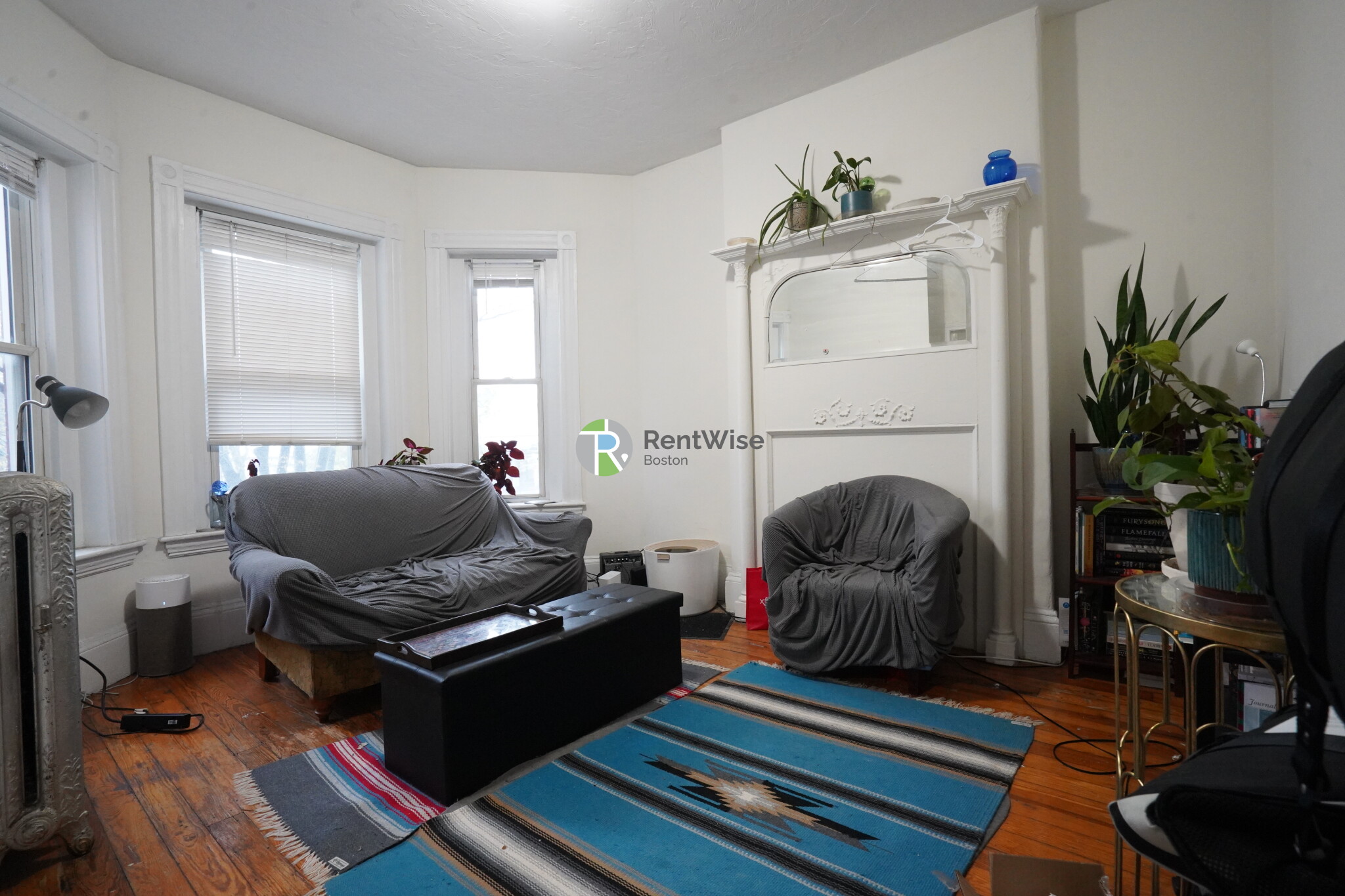 3 bed, 1.5 bath apartment for rent at 83 Brighton Ave Unit 2, Allston — photo 3 of 17