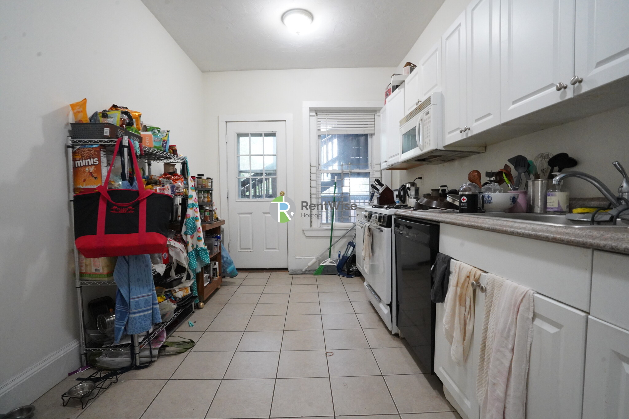 3 bed, 1.5 bath apartment for rent at 83 Brighton Ave Unit 2, Allston — photo 11 of 17