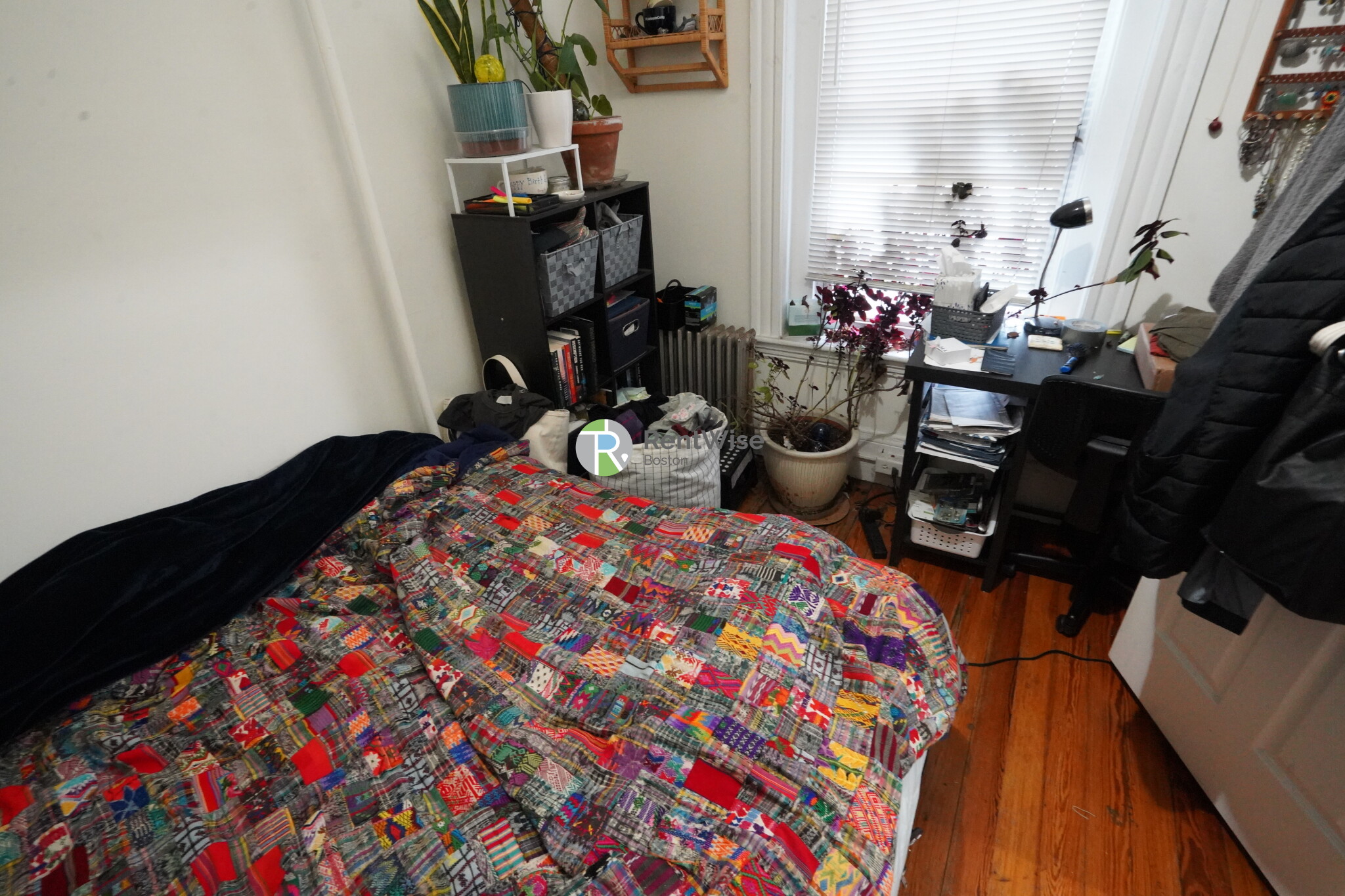 3 bed, 1.5 bath apartment for rent at 83 Brighton Ave Unit 2, Allston — photo 7 of 17