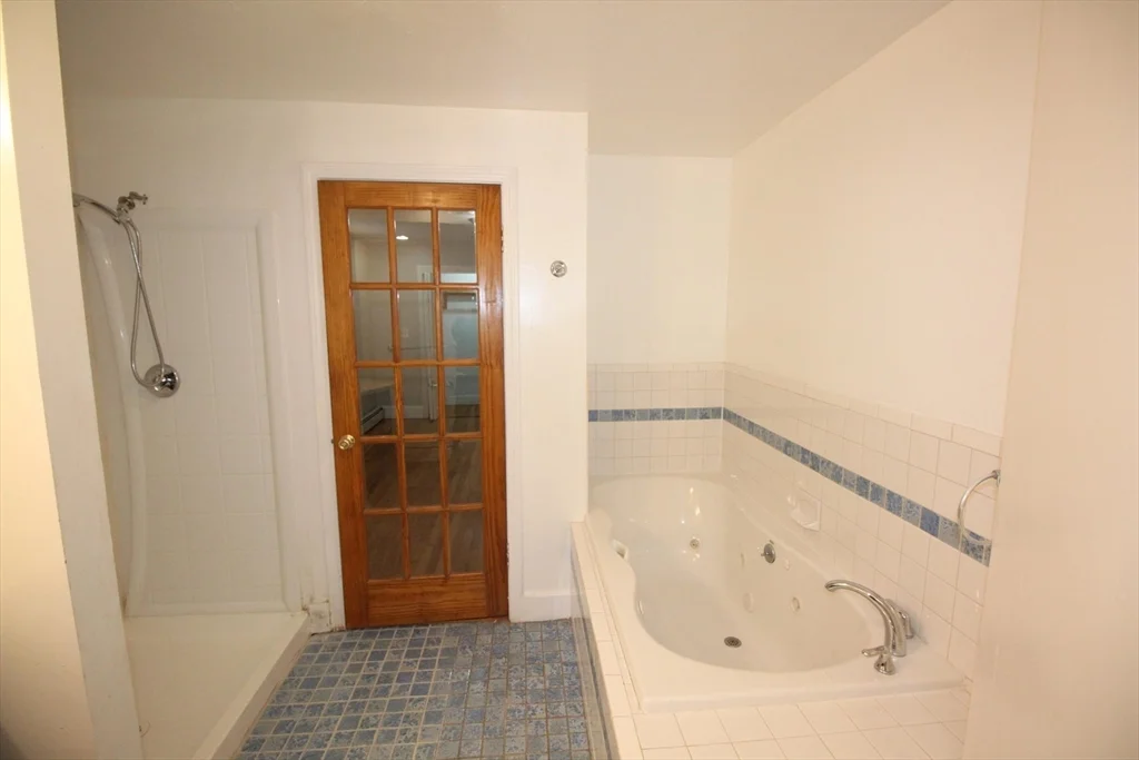 2 bed, 2 bath apartment for rent at 83 Devon St Unit 1, Dorchester — photo 17 of 21