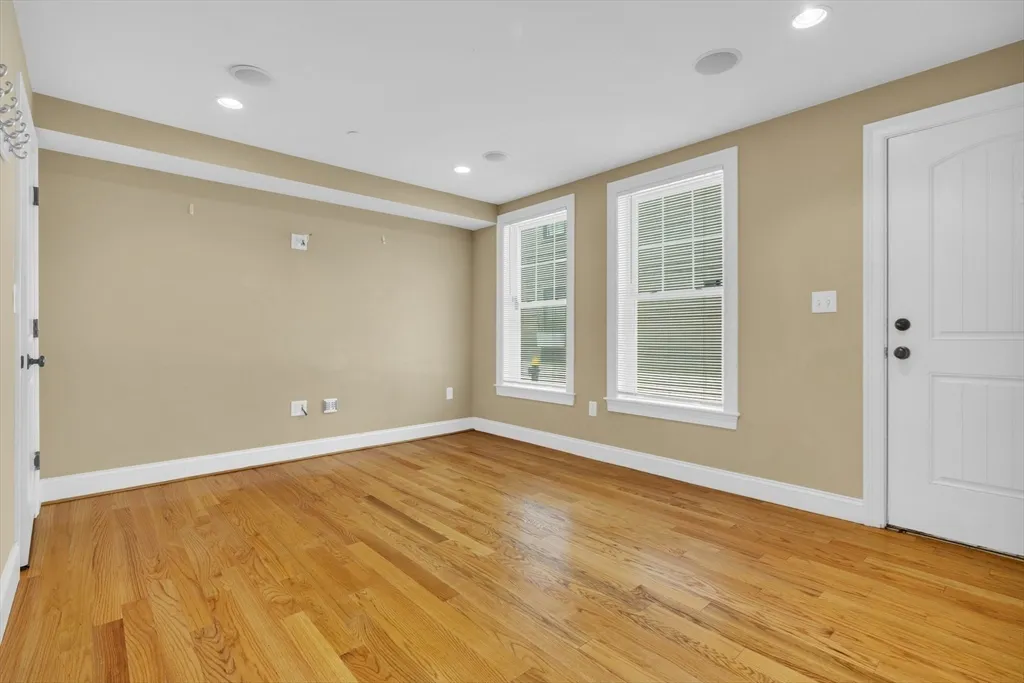 3 bed, 2.5 bath apartment for rent at 83 Dresser St Unit 83, South Boston — photo 9 of 12