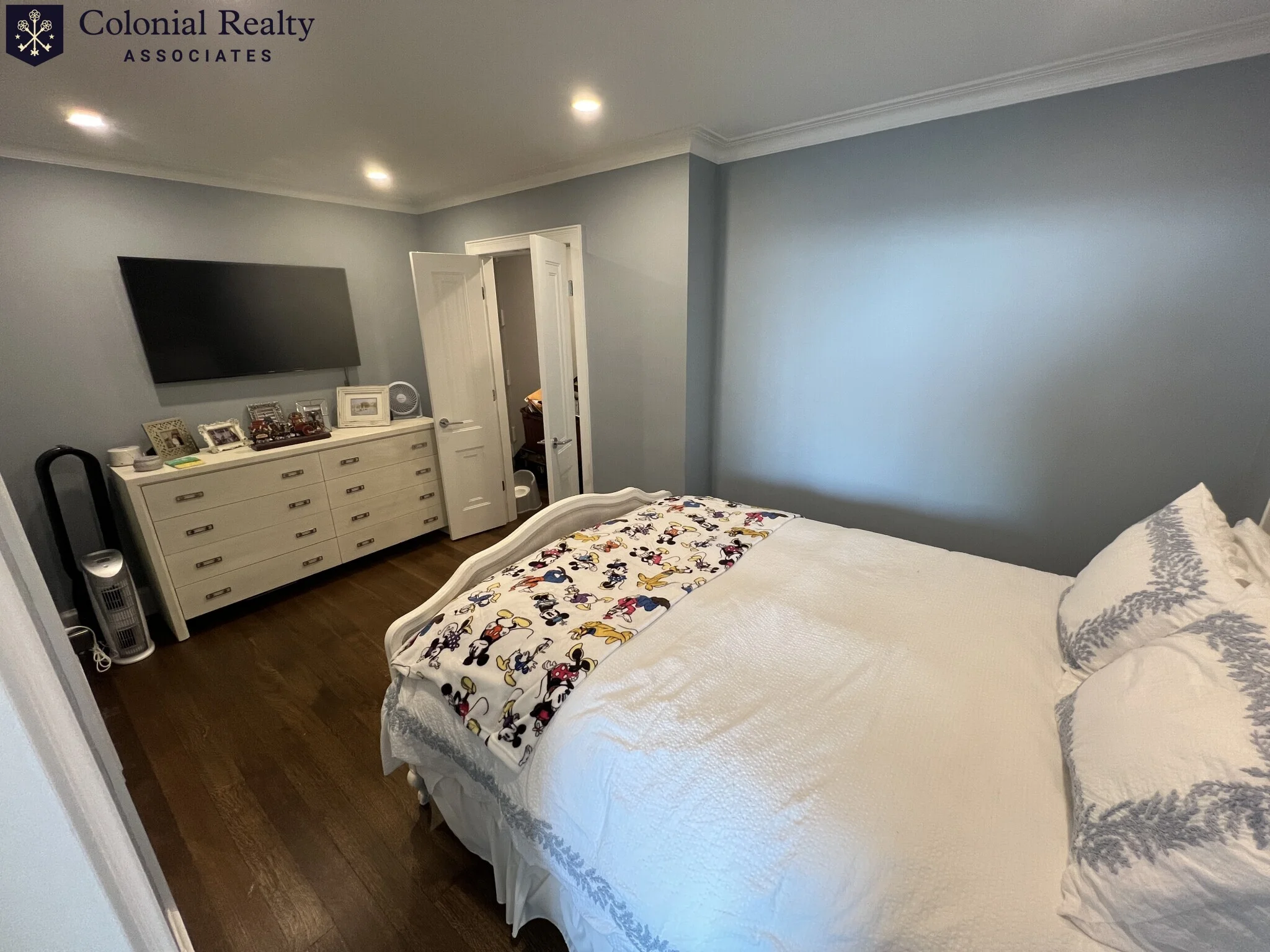 4 bed, 3.5 bath apartment for rent at 83 East India Row Unit 39, Boston Downtown — photo 36 of 43