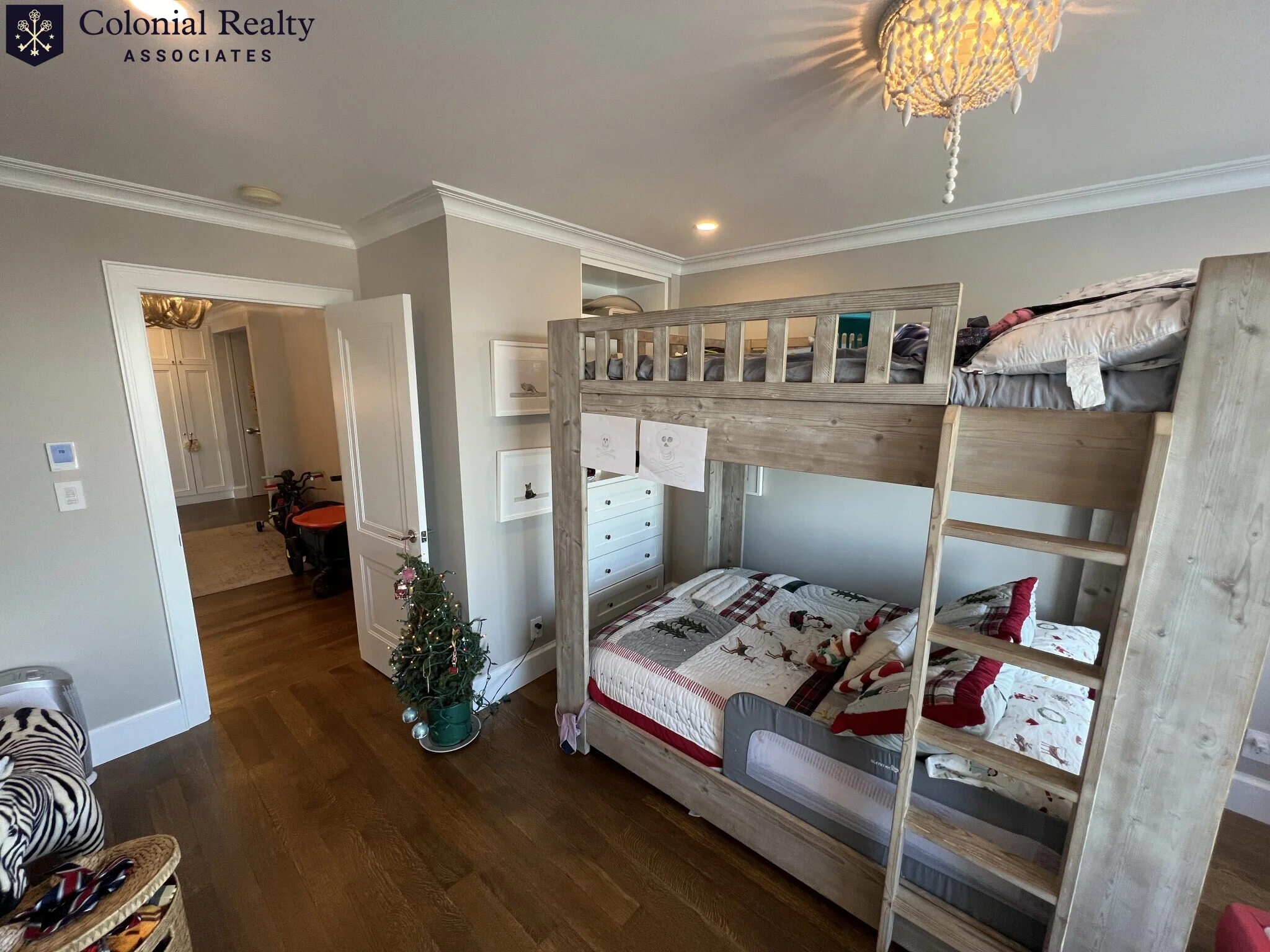 4 bed, 3.5 bath apartment for rent at 83 East India Row Unit 39, Boston Downtown — photo 16 of 43