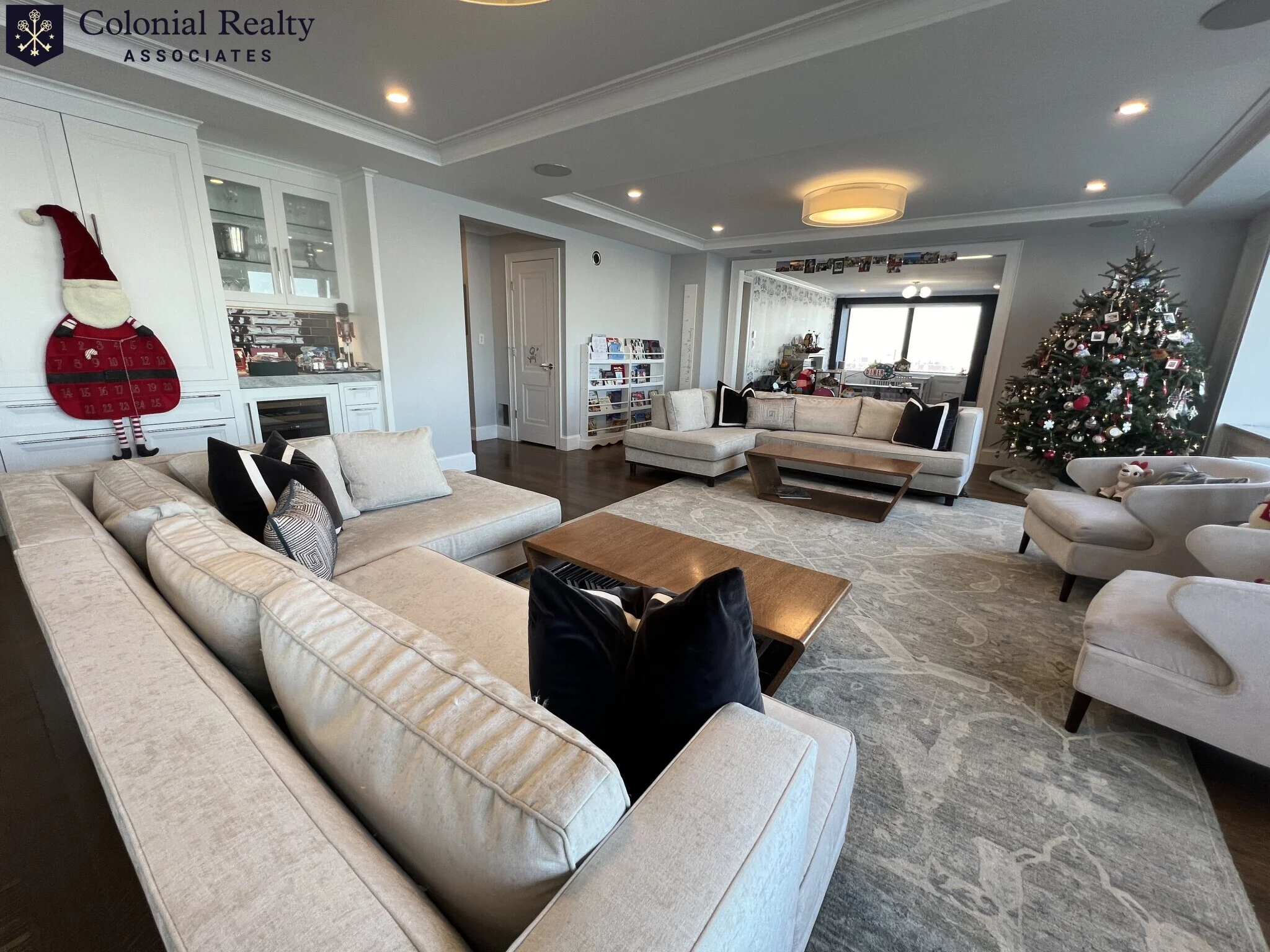 4 bed, 3.5 bath apartment for rent at 83 East India Row Unit 39, Boston Downtown — photo 33 of 43