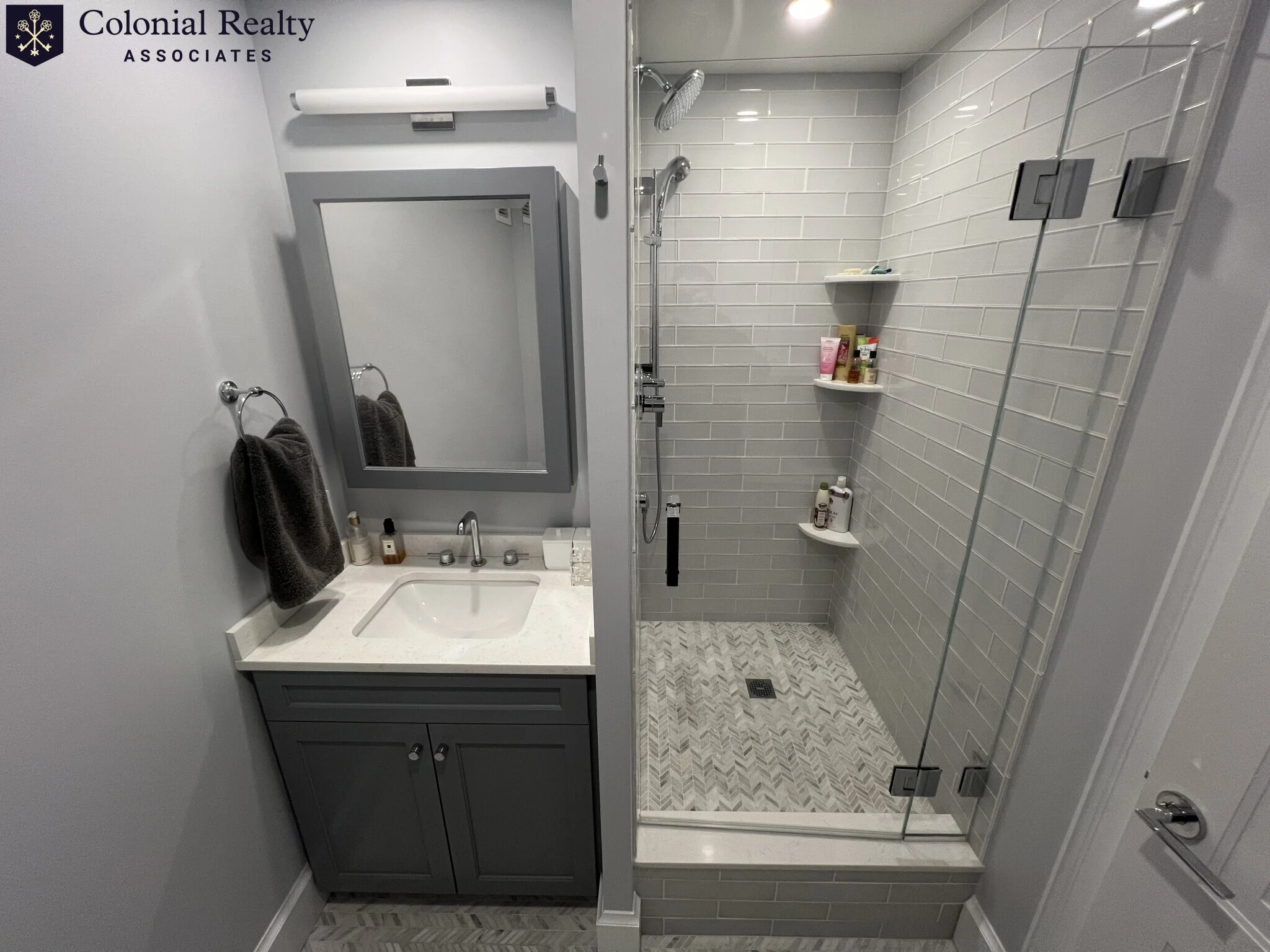 4 bed, 3.5 bath apartment for rent at 83 East India Row Unit 39, Boston Downtown — photo 30 of 43