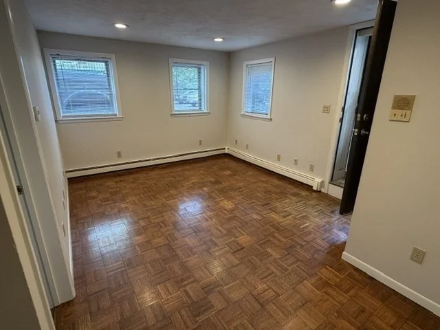 1 bed, 1 bath apartment for rent at 83 Elm St Unit 1, Union Hill — photo 3 of 9