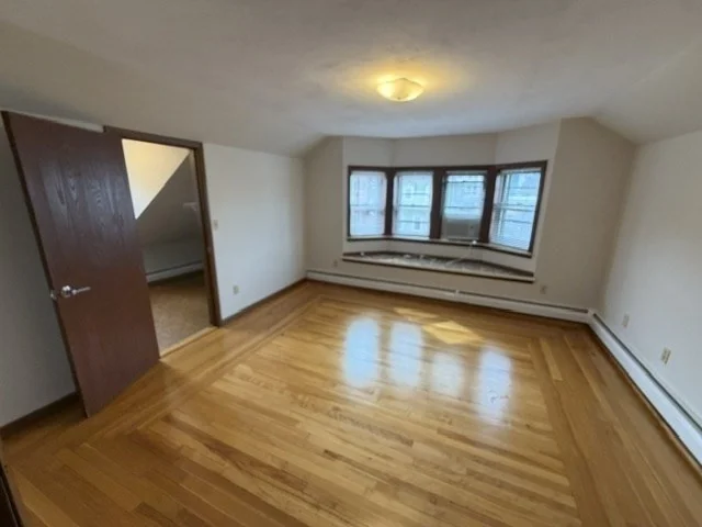3 bed, 1 bath apartment for rent at 83 Elm St Unit 4, Union Hill — photo 5 of 13