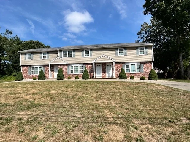 3 bed, 1 bath apartment for rent at 83 Emmet Unit 83, Brockton — photo 2 of 25
