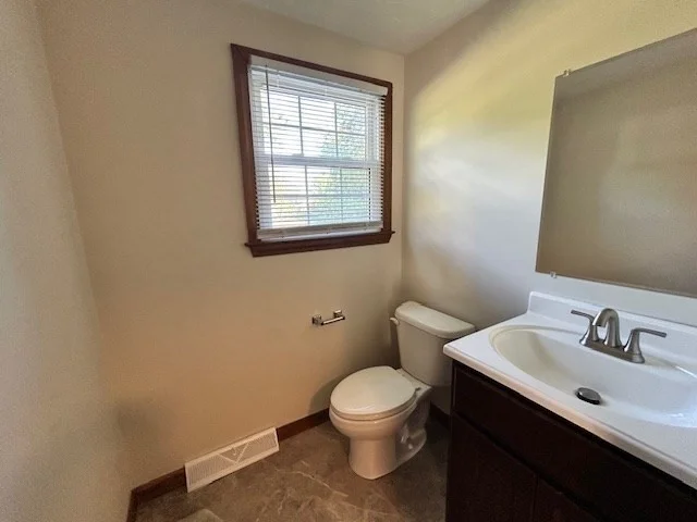 3 bed, 1 bath apartment for rent at 83 Emmet Unit 83, Brockton — photo 11 of 25