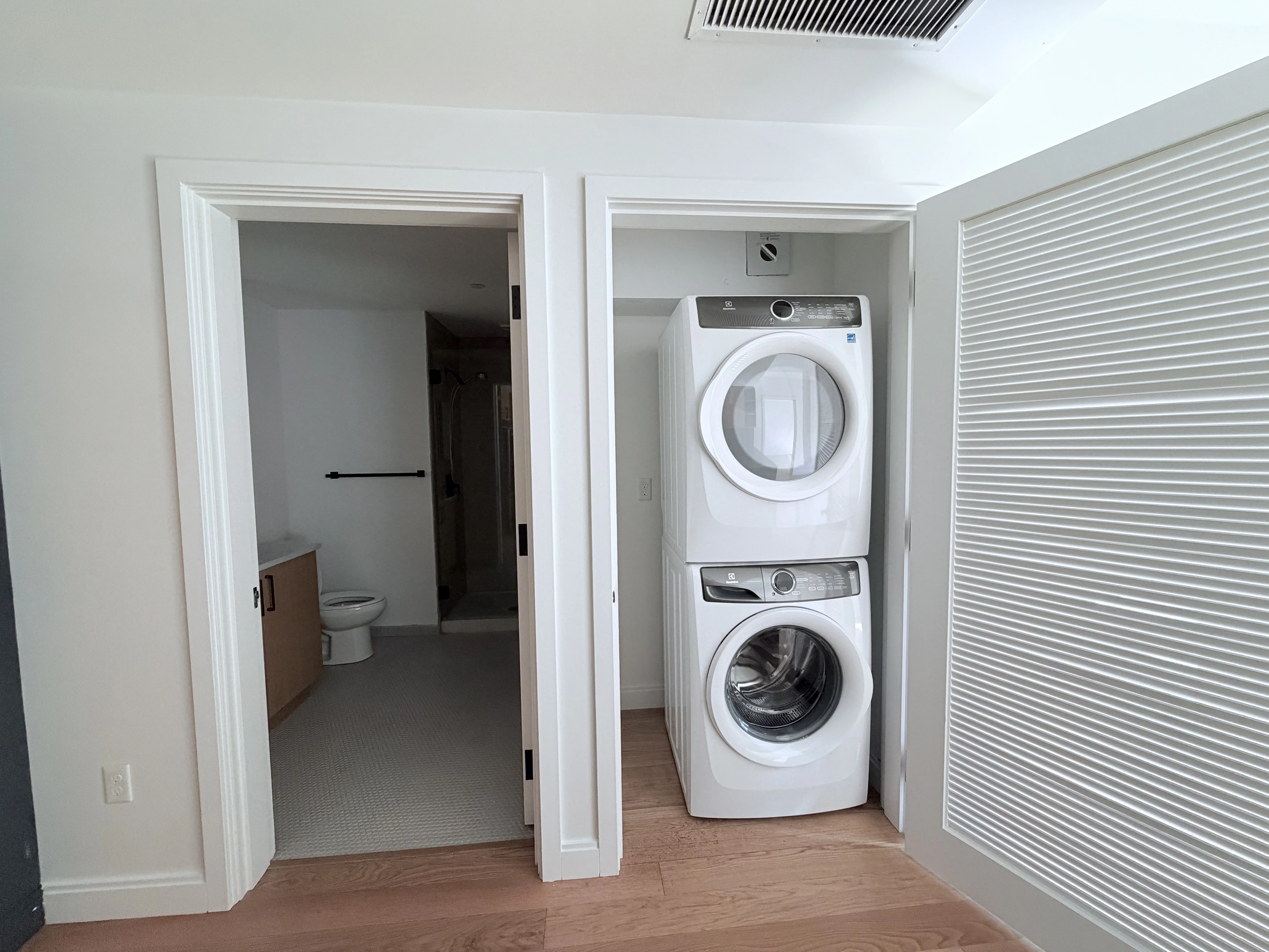 2 bed, 2 bath apartment for rent at 83 Gardner St Unit 105, Allston — photo 11 of 12