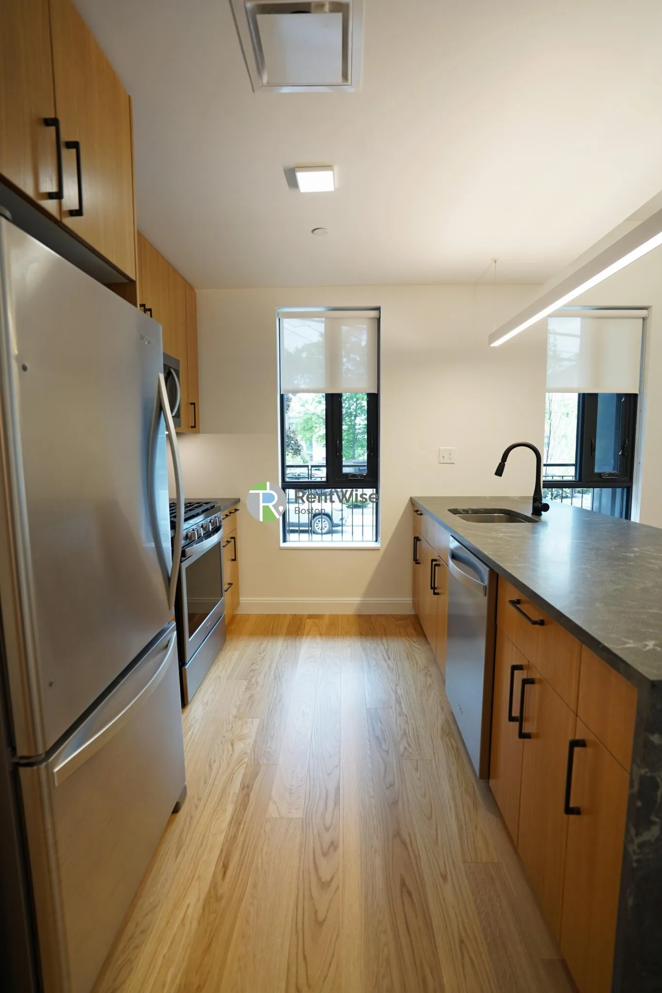 2 bed, 2 bath apartment for rent at 83 Gardner St Unit 109, Allston — photo 5 of 39