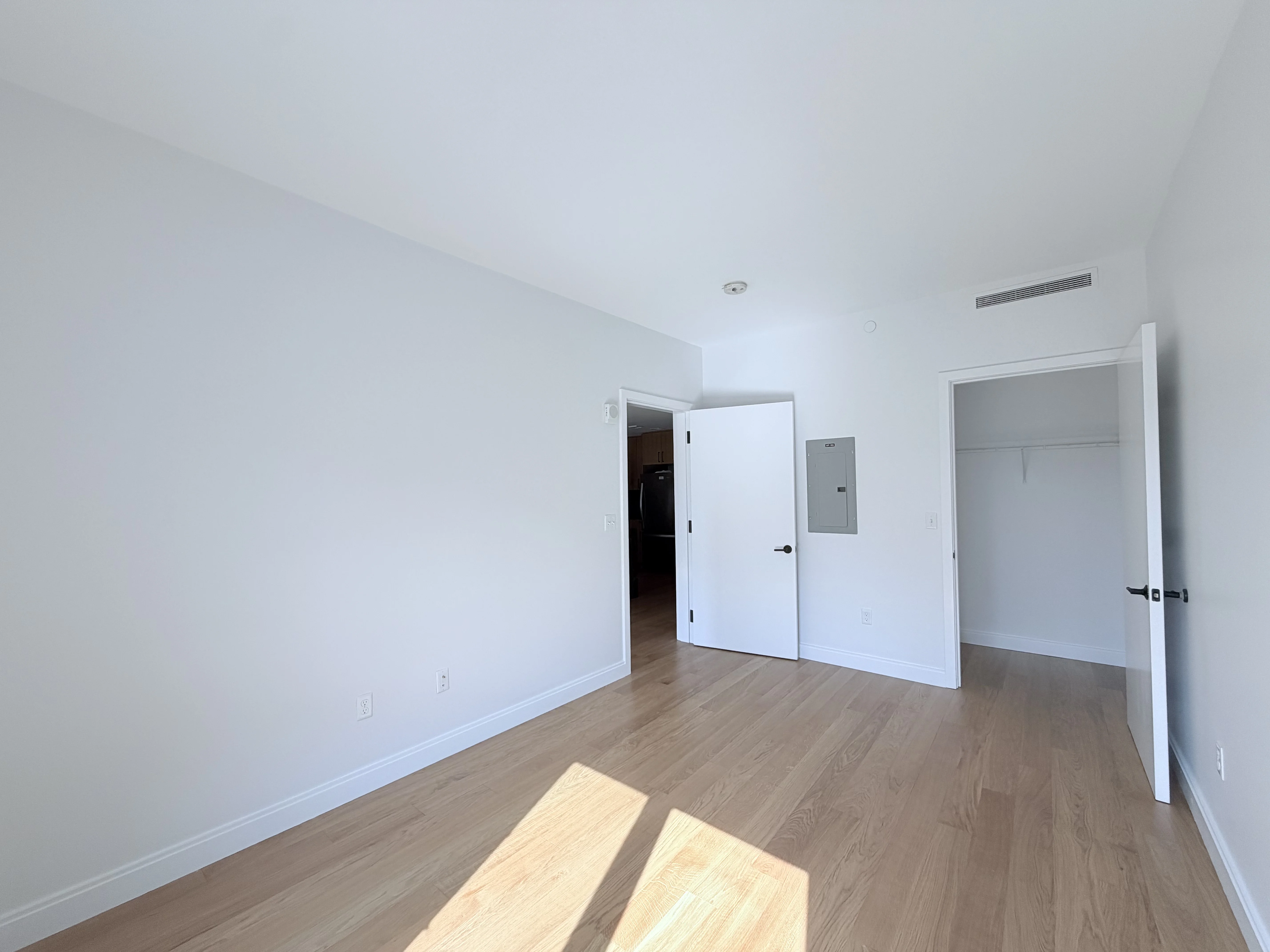 2 bed, 2 bath apartment for rent at 83 Gardner St Unit 209, Allston — photo 5 of 12
