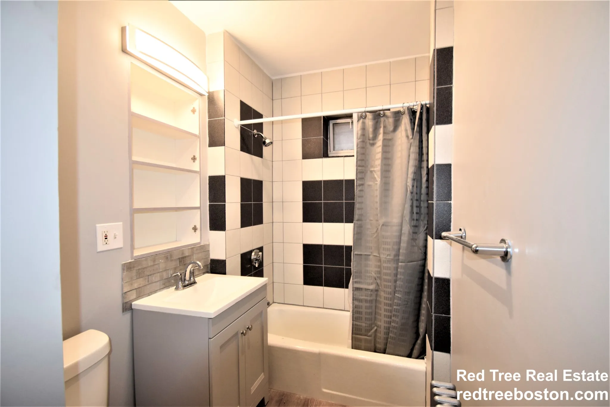 4 bed, 2 bath apartment for rent at 83 Glenville Ave Unit 1, Brighton — photo 10 of 19