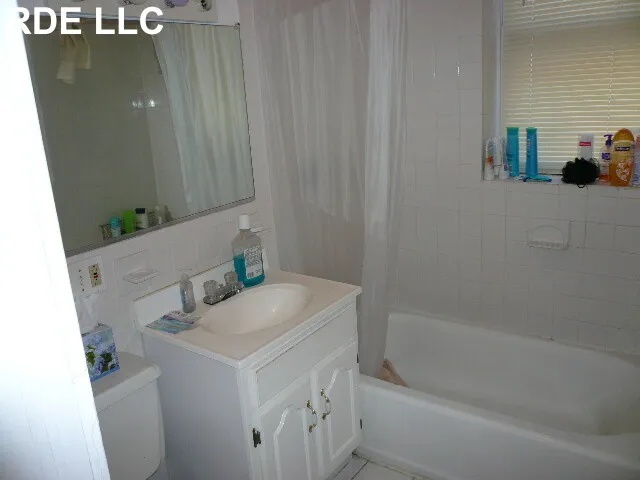 Studio bed, 1 bath apartment for rent at 83 Gordon St Unit 7, Brighton — photo 3 of 7