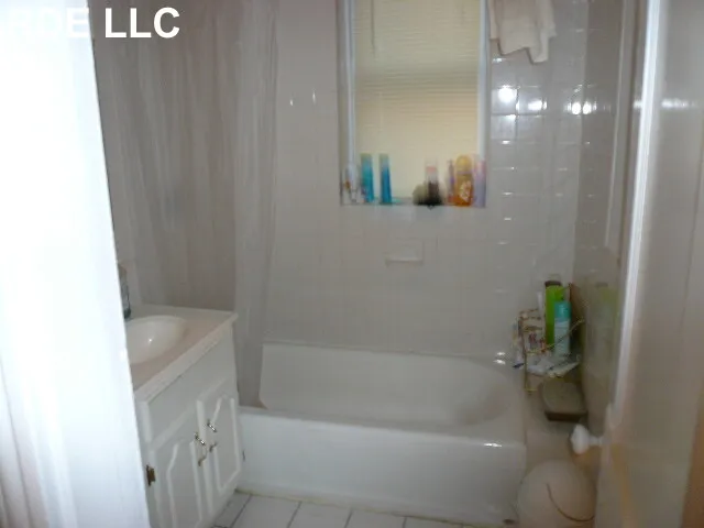 Studio bed, 1 bath apartment for rent at 83 Gordon St Unit 7, Brighton — photo 2 of 7