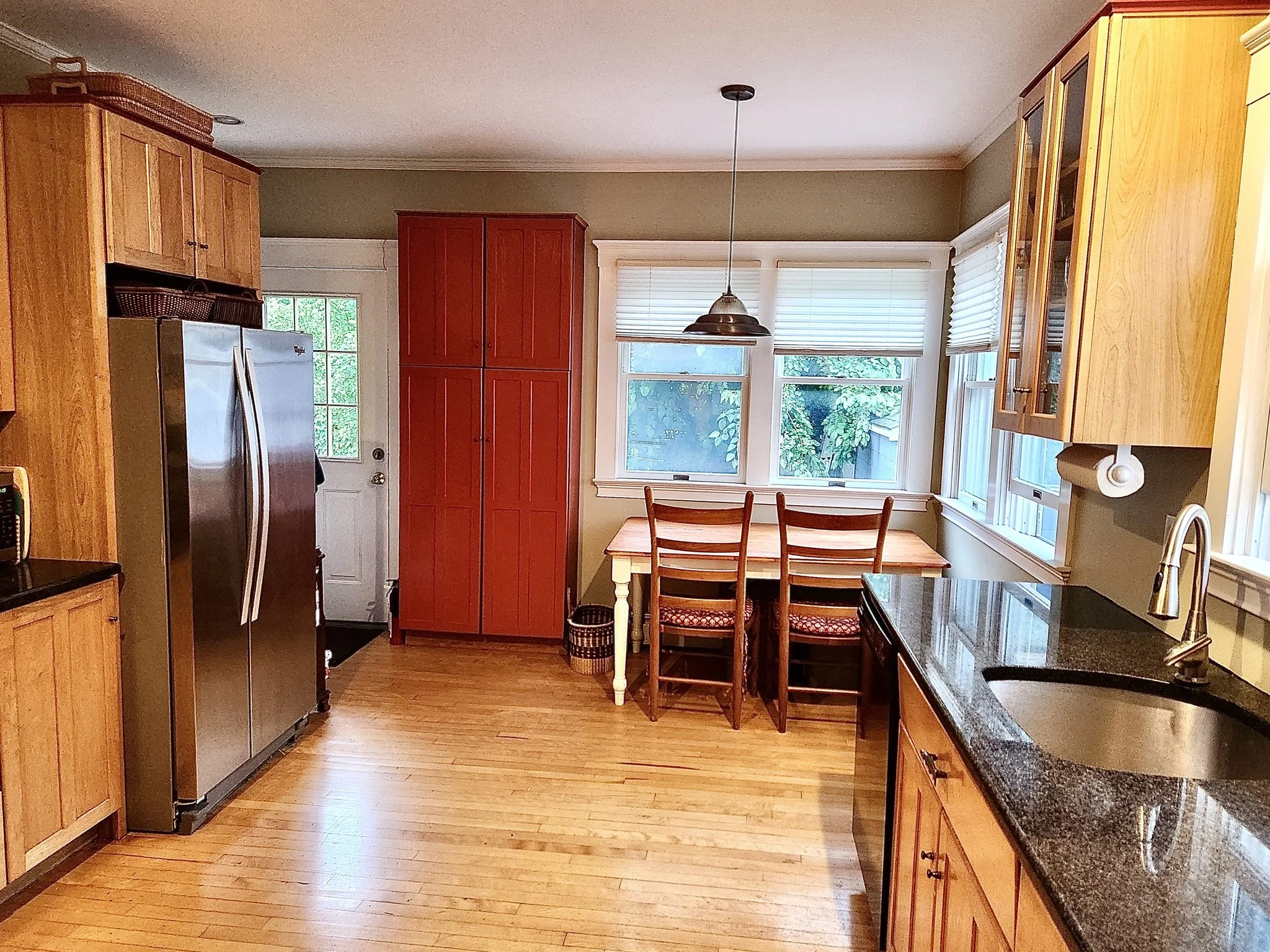 1 bed, 1 bath apartment for rent at 83 Harlow St Unit 1, Arlington — photo 3 of 9