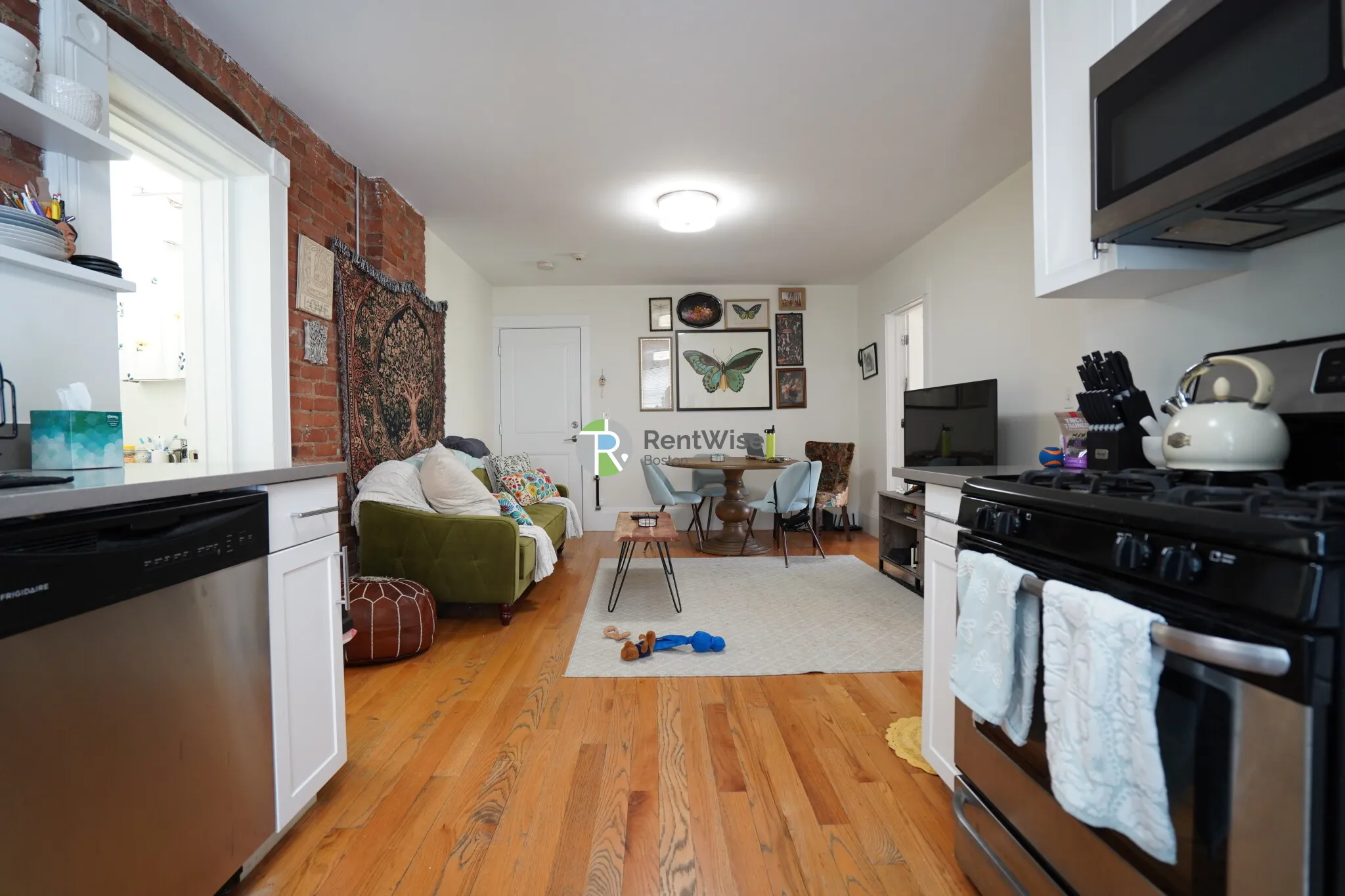 2 bed, 1 bath apartment for rent at 83 Harvard St Unit 20, Central Village — photo 5 of 16