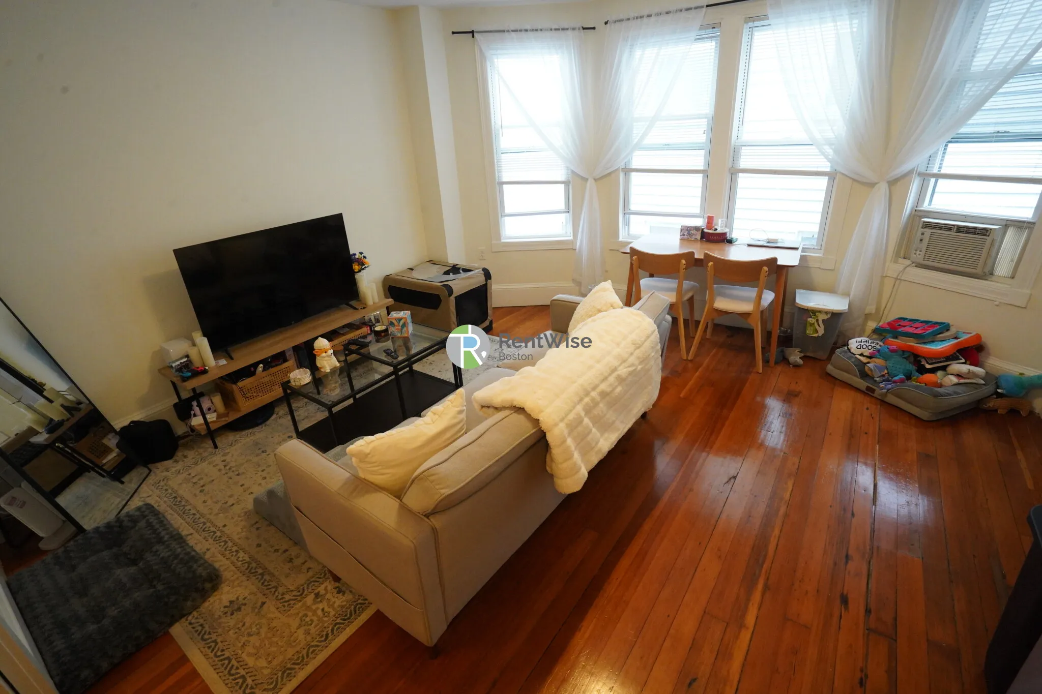 1 bed, 1 bath apartment for rent at 83 Harvard St Unit 26, Central Village — photo 3 of 16