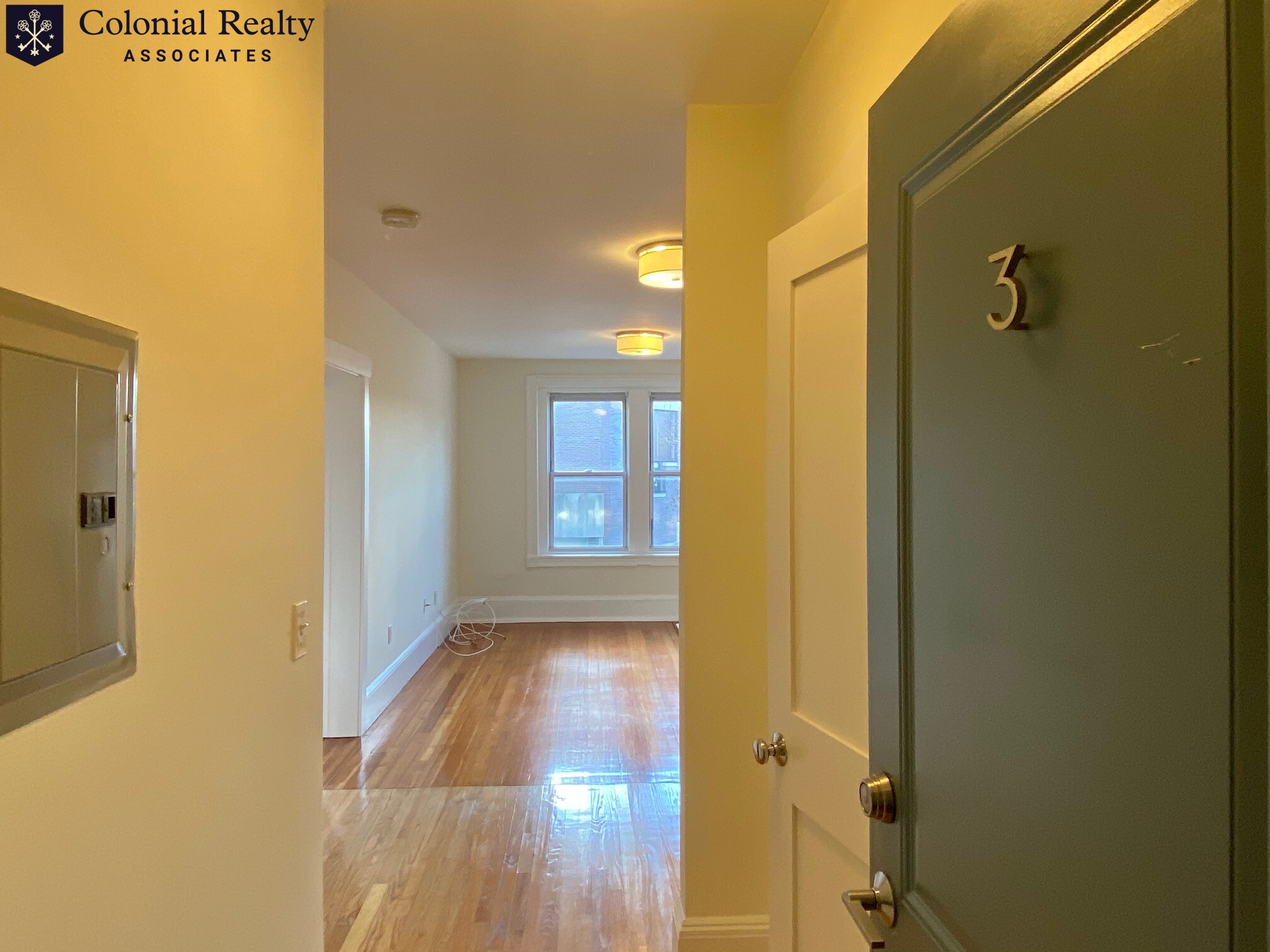 1 bed, 1 bath apartment for rent at 83 Harvard St Unit 3, Brookline Village — photo 2 of 23