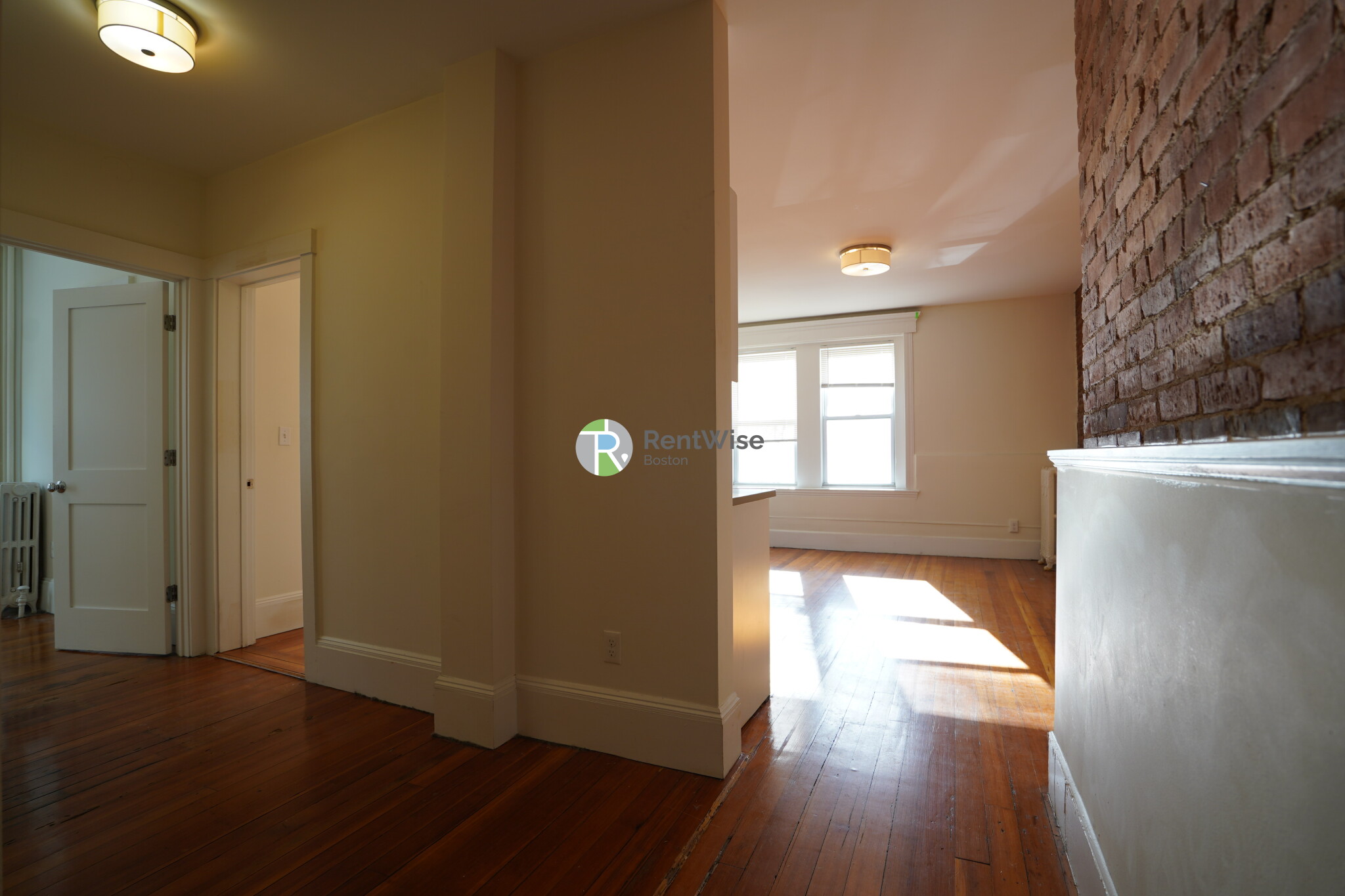 2 bed, 1 bath apartment for rent at 83 Harvard St Unit 9, Central Village