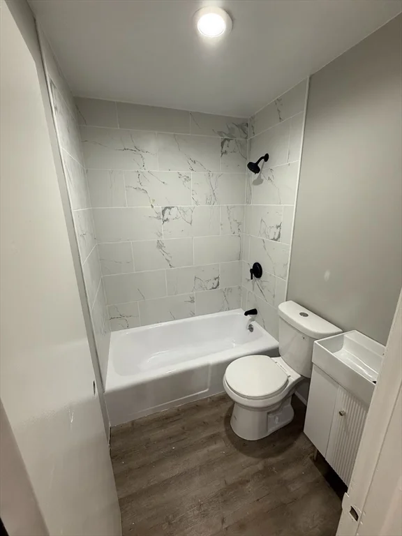 2 bed, 1 bath apartment for rent at 83 Haven St Unit 3C, Reading — photo 6 of 8
