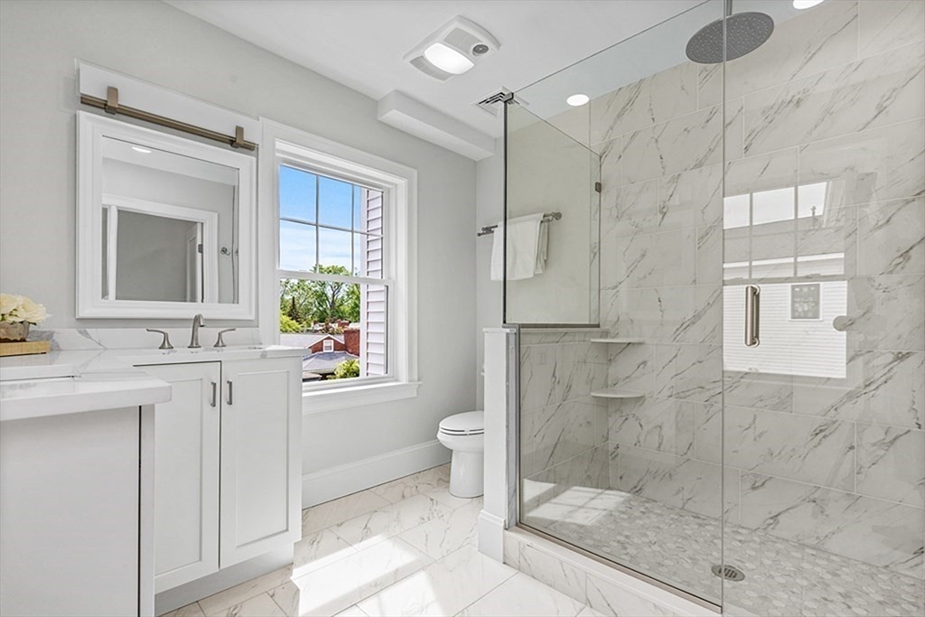 3 bed, 2 bath apartment for rent at 83 Hawthorn St Unit 83, Nonantum — photo 16 of 26