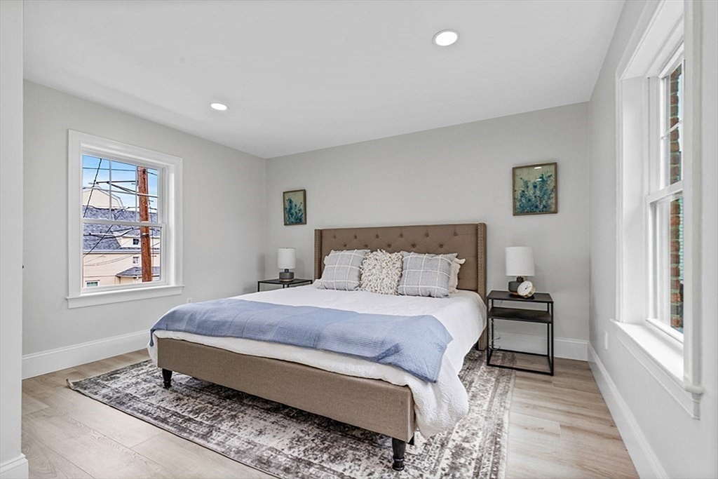 3 bed, 2 bath apartment for rent at 83 Hawthorn St Unit 83, Nonantum — photo 13 of 26