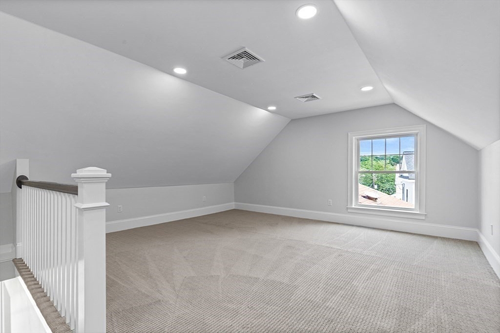 3 bed, 2 bath apartment for rent at 83 Hawthorn St Unit 83, Nonantum — photo 21 of 26