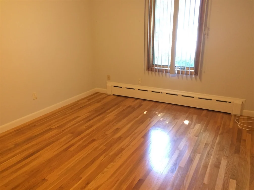 3 bed, 2 bath apartment for rent at 83 Helena St, Leominster — photo 13 of 16