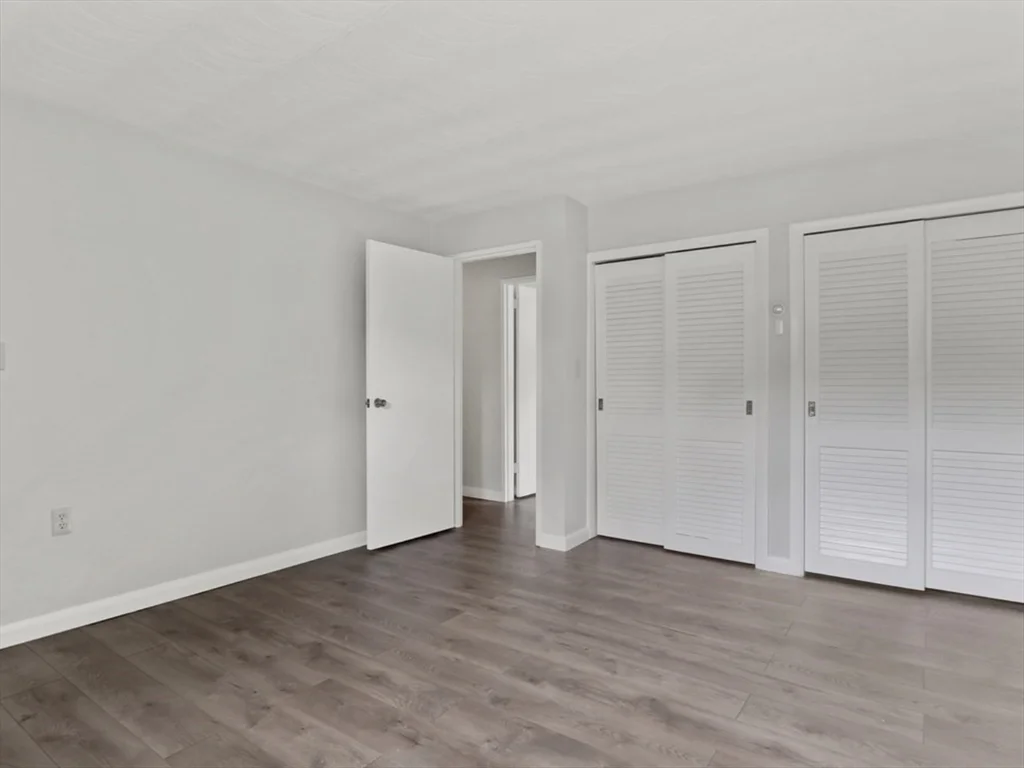 3 bed, 2 bath apartment for rent at 83 Joseph Rd, Saxonville — photo 11 of 21