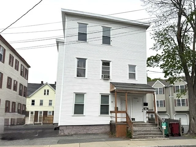 3 bed, 1 bath apartment for rent at 83 Lane St Unit 1, Lowell — photo 1 of 14