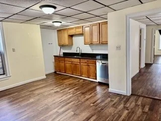 3 bed, 1 bath apartment for rent at 83 Lane St Unit 1, Lowell — photo 3 of 14