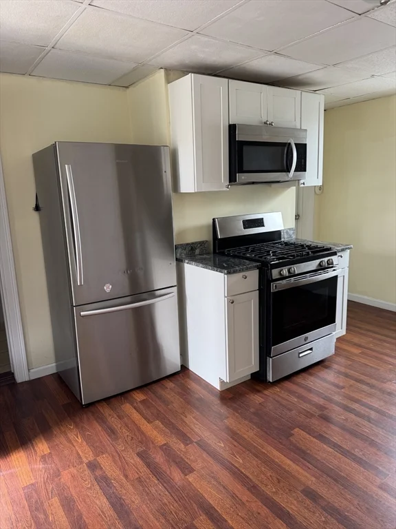 3 bed, 1 bath apartment for rent at 83 Lane St Unit 3, Highlands — photo 4 of 17