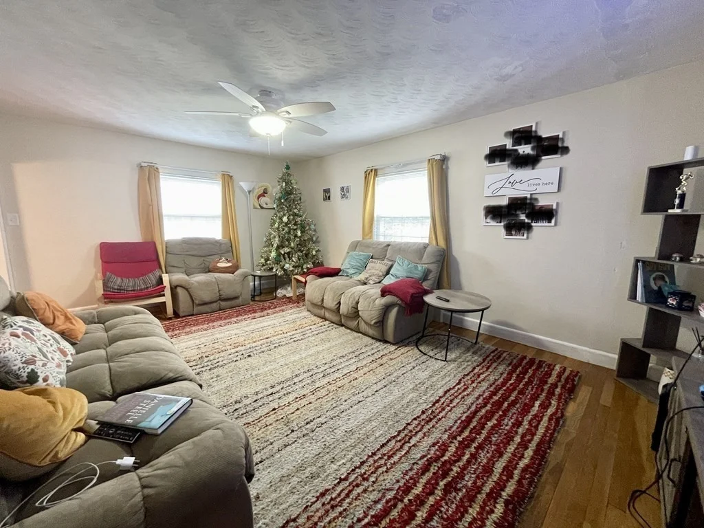4 bed, 2 bath apartment for rent at 83 Lexington St Unit SF, Newton — photo 14 of 30