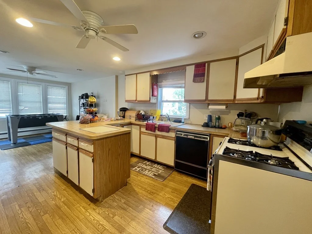 4 bed, 2 bath apartment for rent at 83 Lexington St Unit SF, Newton — photo 6 of 30